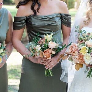 Amsale Daphne bridesmaids dress Olive Size 8